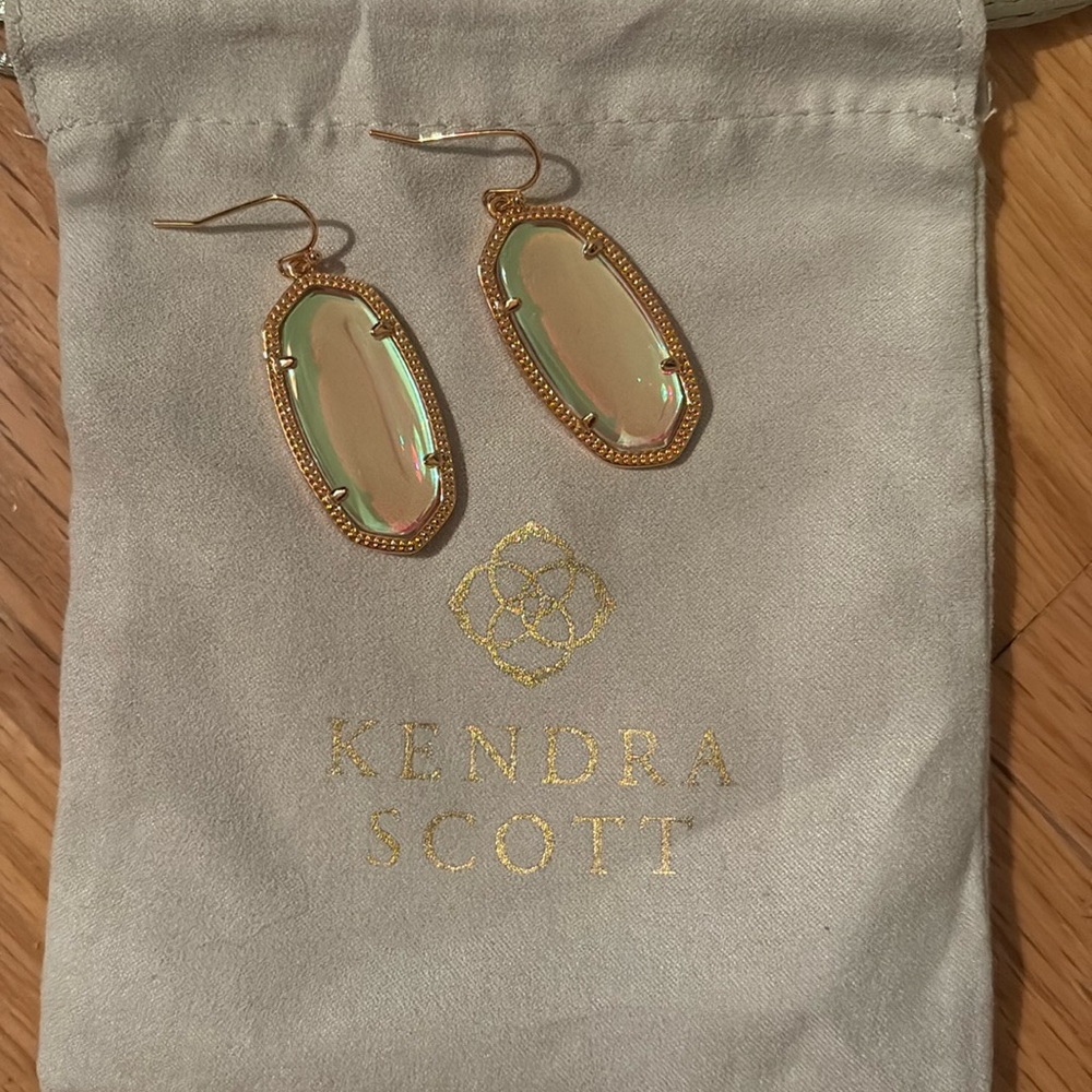 Kendra Scott Elle Earrings- Rose Gold with Dichroic Glass